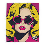 Pop Diva Fleece Blanket – Vibrant Retro Pop Art Style